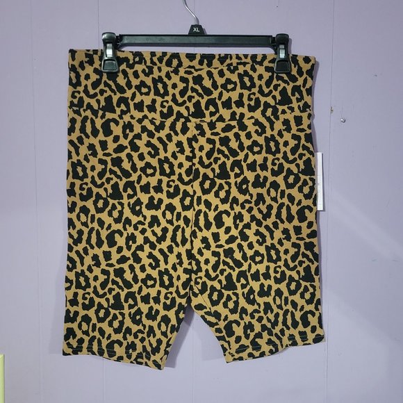 wild fable Pants - Womens leopard 🐆 print bike shorts Size XL
